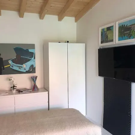 Apartment Art House - Revfulop